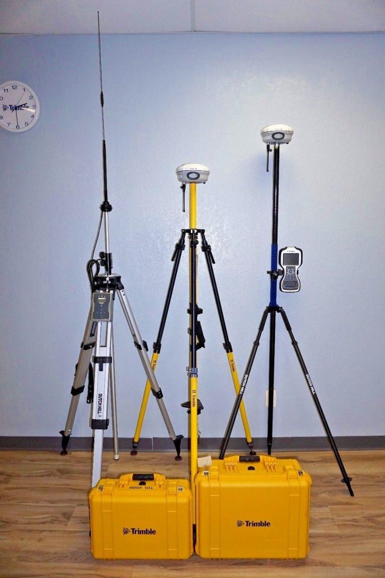 Trimble R8 Model 4 L1 L2 L2c L5 GPS Glonass Bei Dou GNSS TSC3 Rover