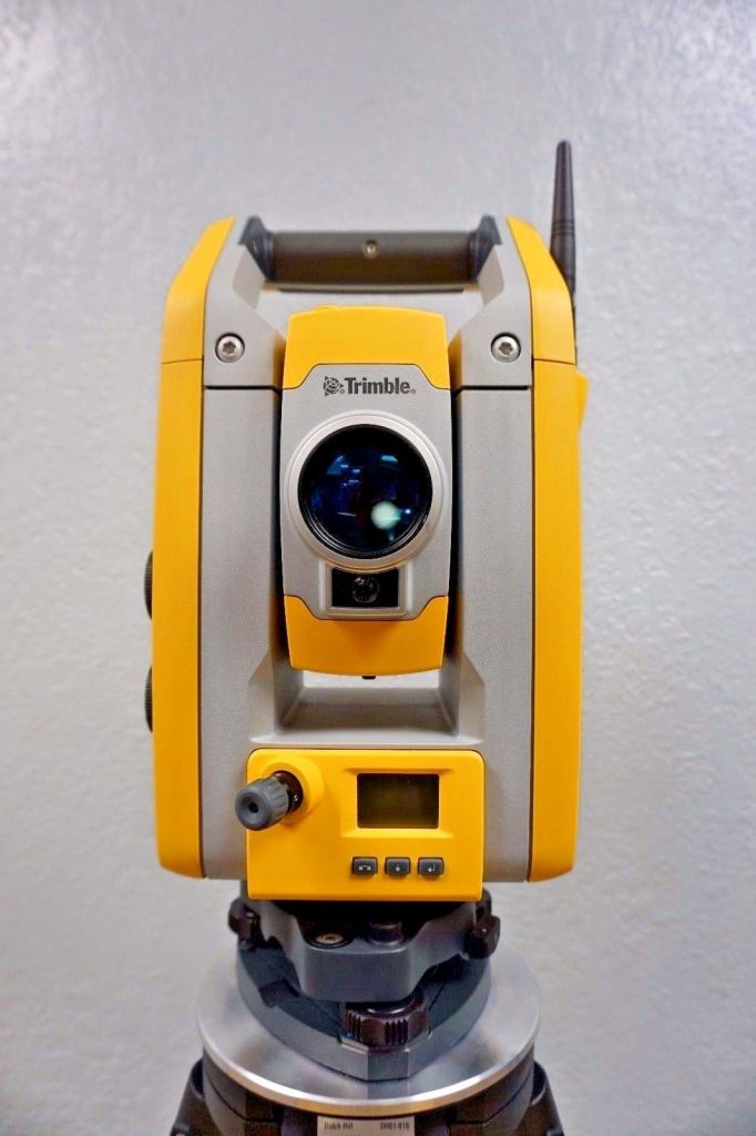 Trimble S5 DR Plus Robotic Total Station 3″ Sec TSC3 Access SPS S6 S7