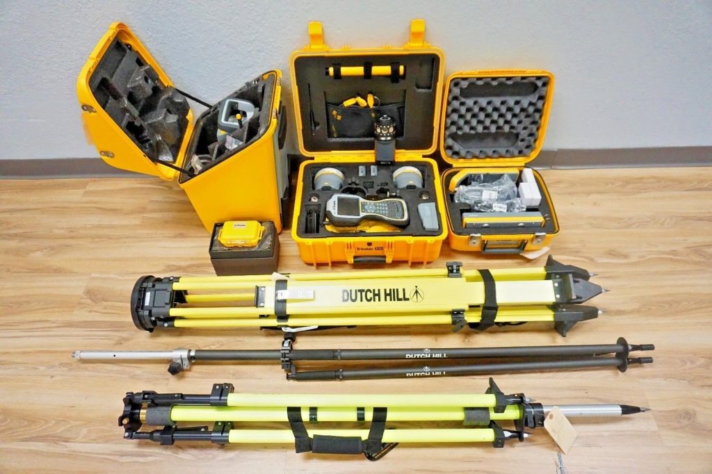 Trimble IS Solution S8 Robotic Total Station & R10 GPS GNSS RTK Set